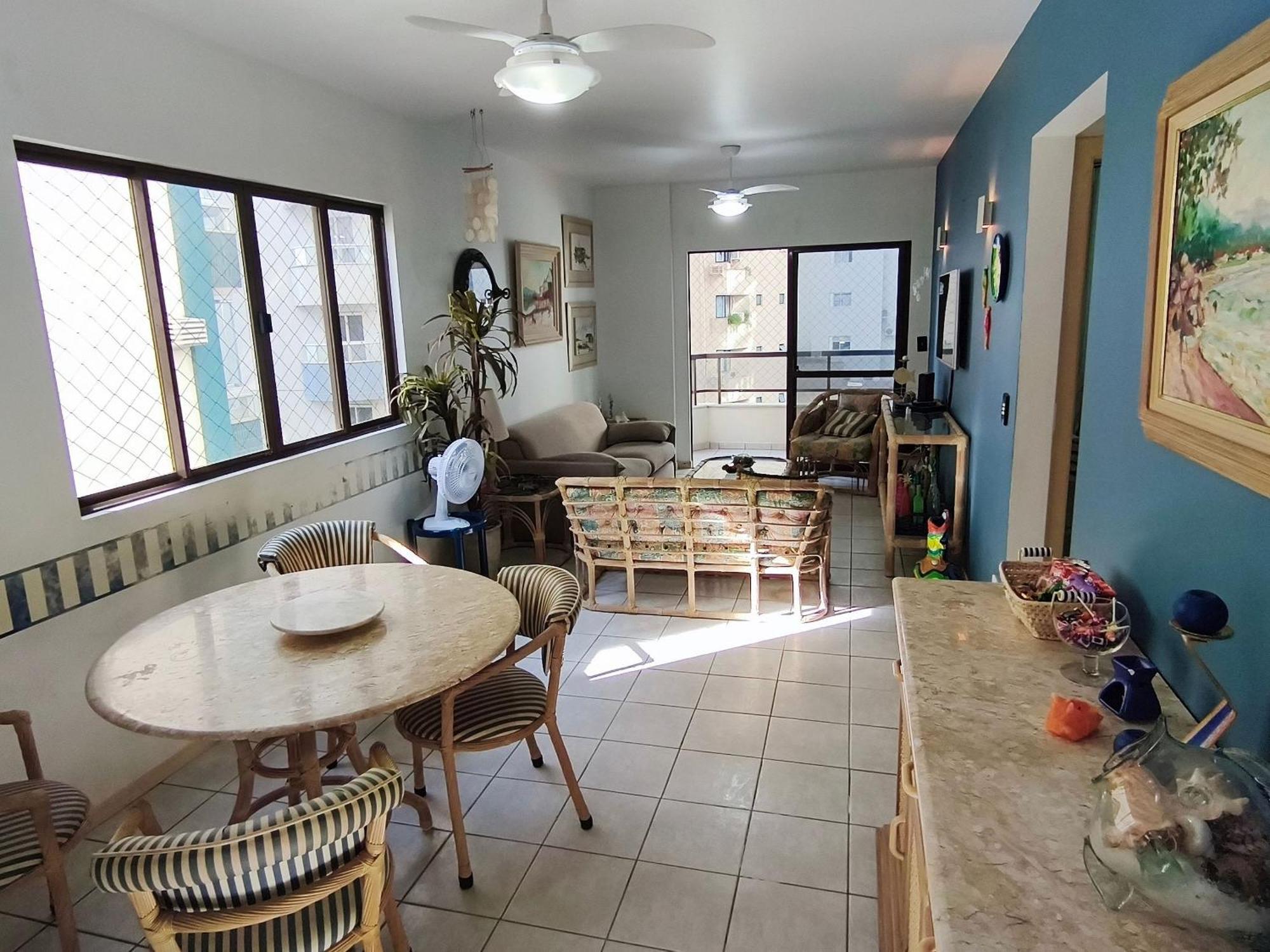 Apartamento Quadra Mar - Barra Sul 3 Q - - Sc *